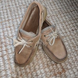 Highland Creek Sperrys